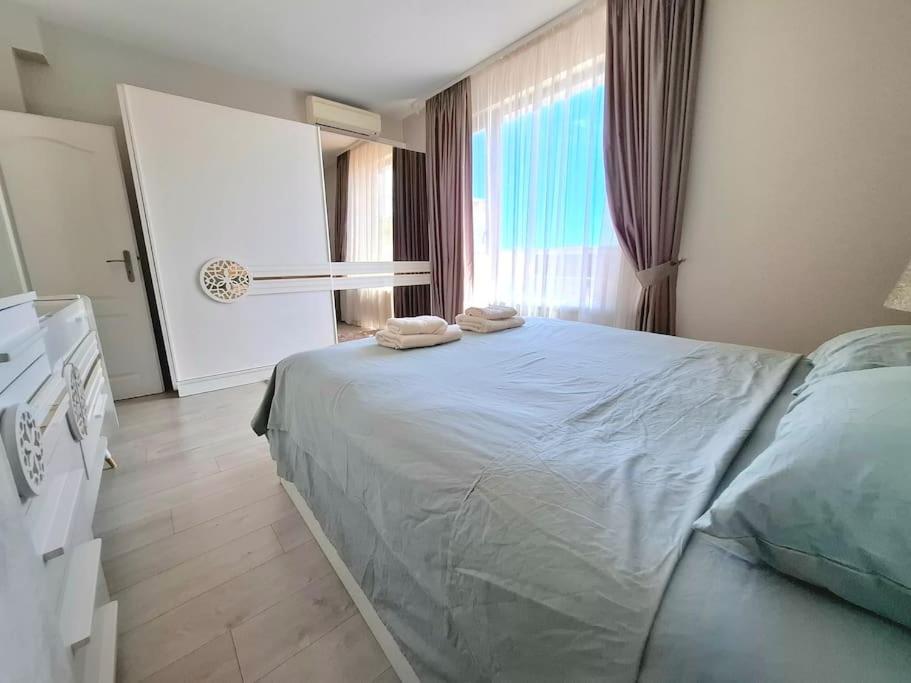 Spacious Prestige Penthouse Варна Екстер'єр фото