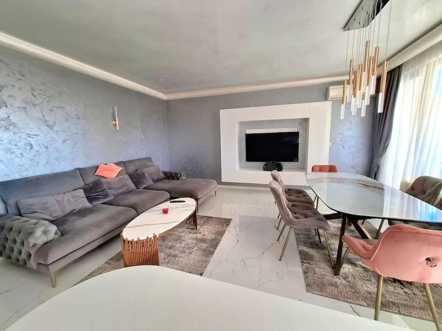Spacious Prestige Penthouse Варна Екстер'єр фото