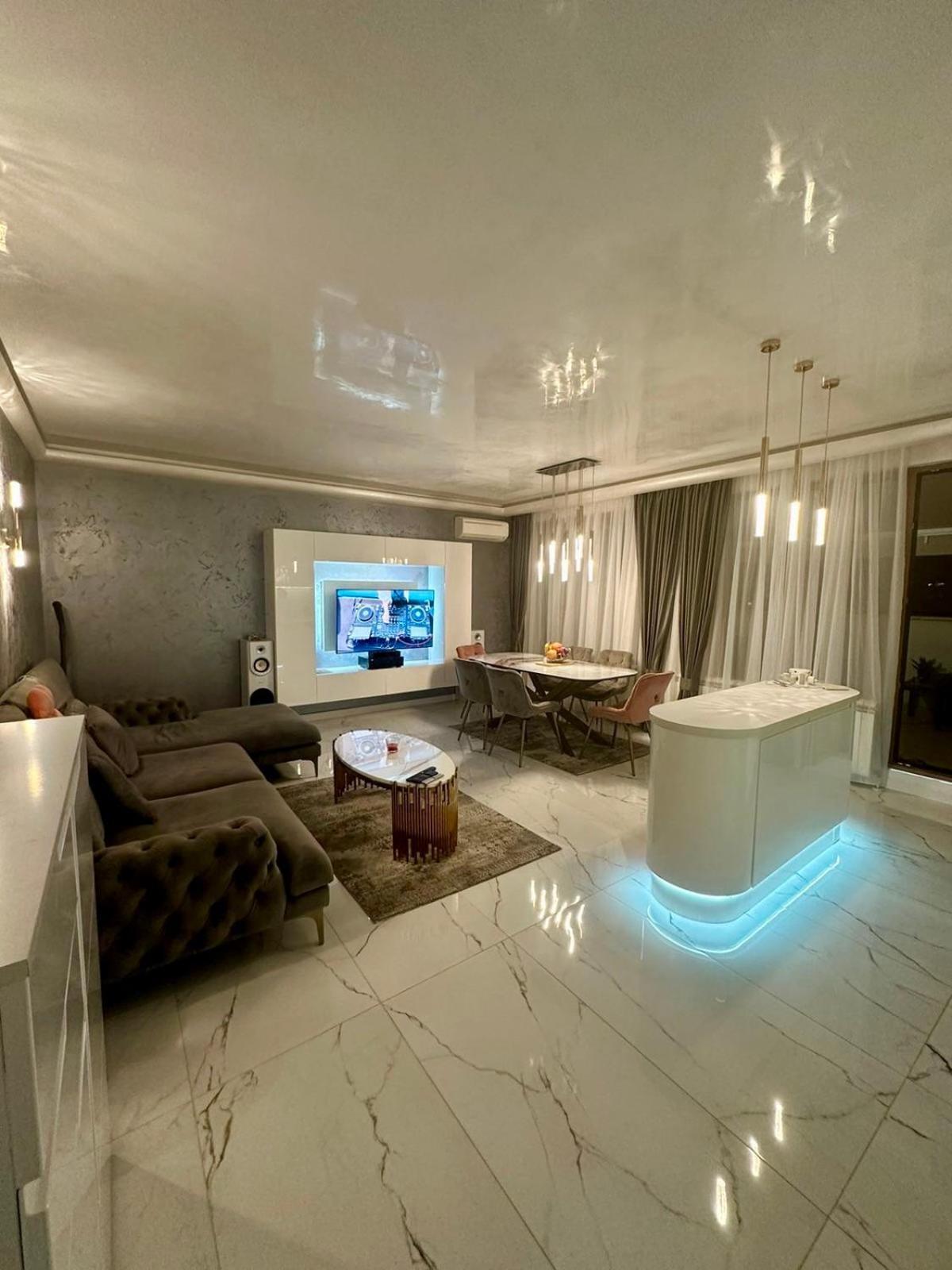 Spacious Prestige Penthouse Варна Екстер'єр фото