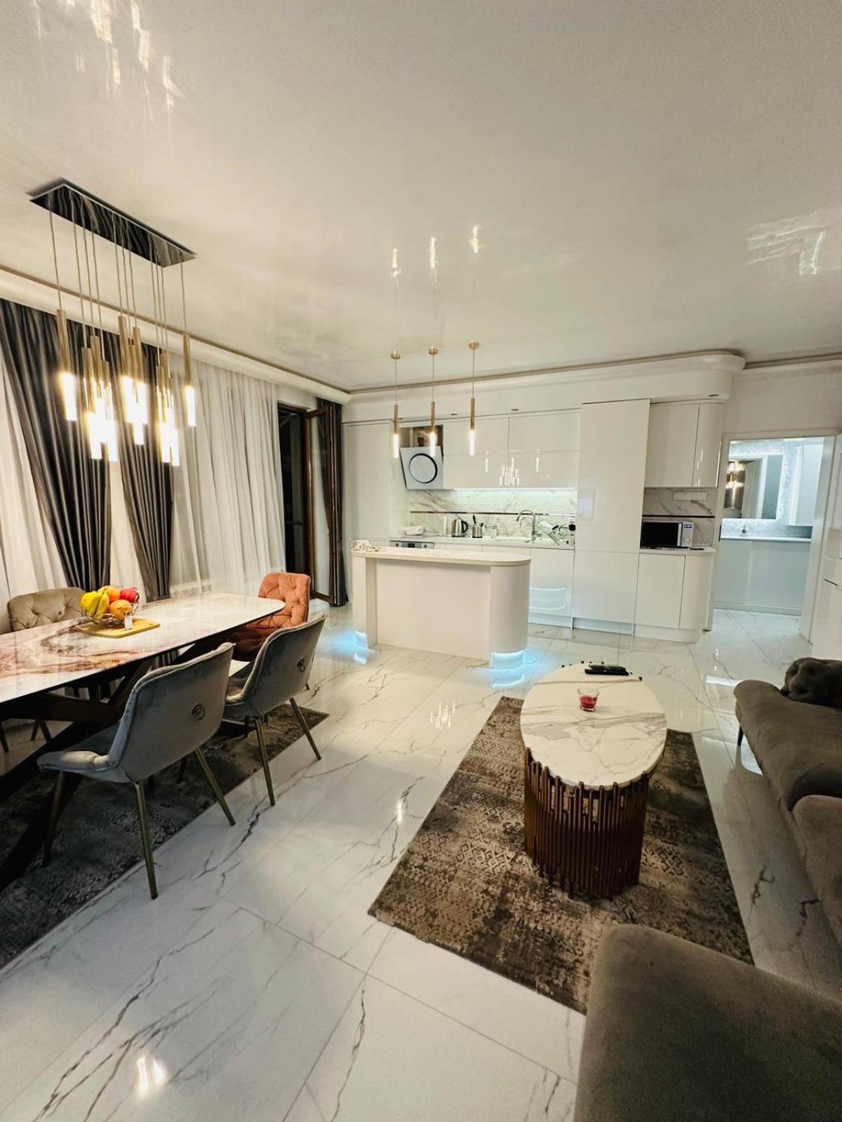 Spacious Prestige Penthouse Варна Екстер'єр фото